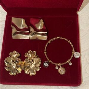 Gold Floral Earrings and Charm Bracelet Set